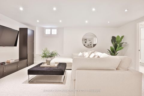 Photo 35 at 73 Elwood Boulevard, Lawrence Park South, Toronto
