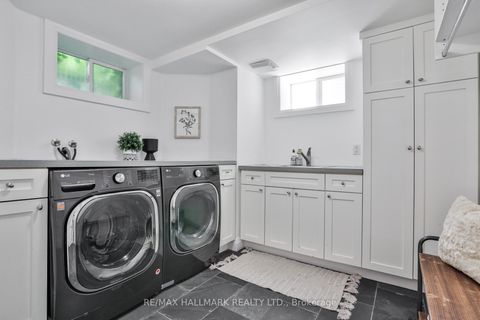 Photo 39 at 73 Elwood Boulevard, Lawrence Park South, Toronto