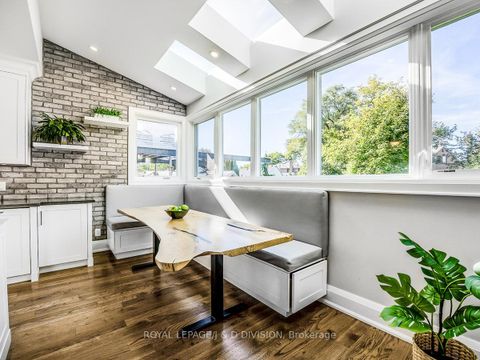 Photo 10 at 30 Broadleaf Road, Don Mills, Toronto