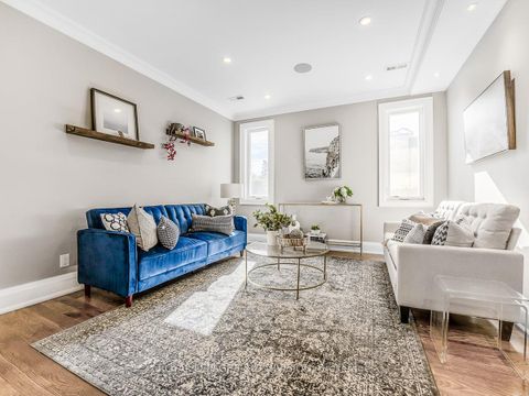 Photo 14 at 30 Broadleaf Road, Don Mills, Toronto