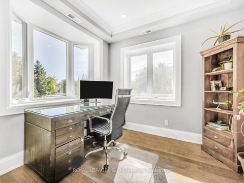 Photo 16 at 30 Broadleaf Road, Don Mills, Toronto