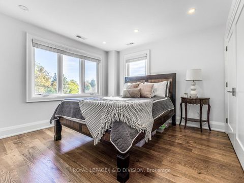 Photo 26 at 30 Broadleaf Road, Don Mills, Toronto