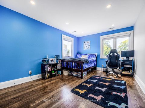 Photo 28 at 30 Broadleaf Road, Don Mills, Toronto