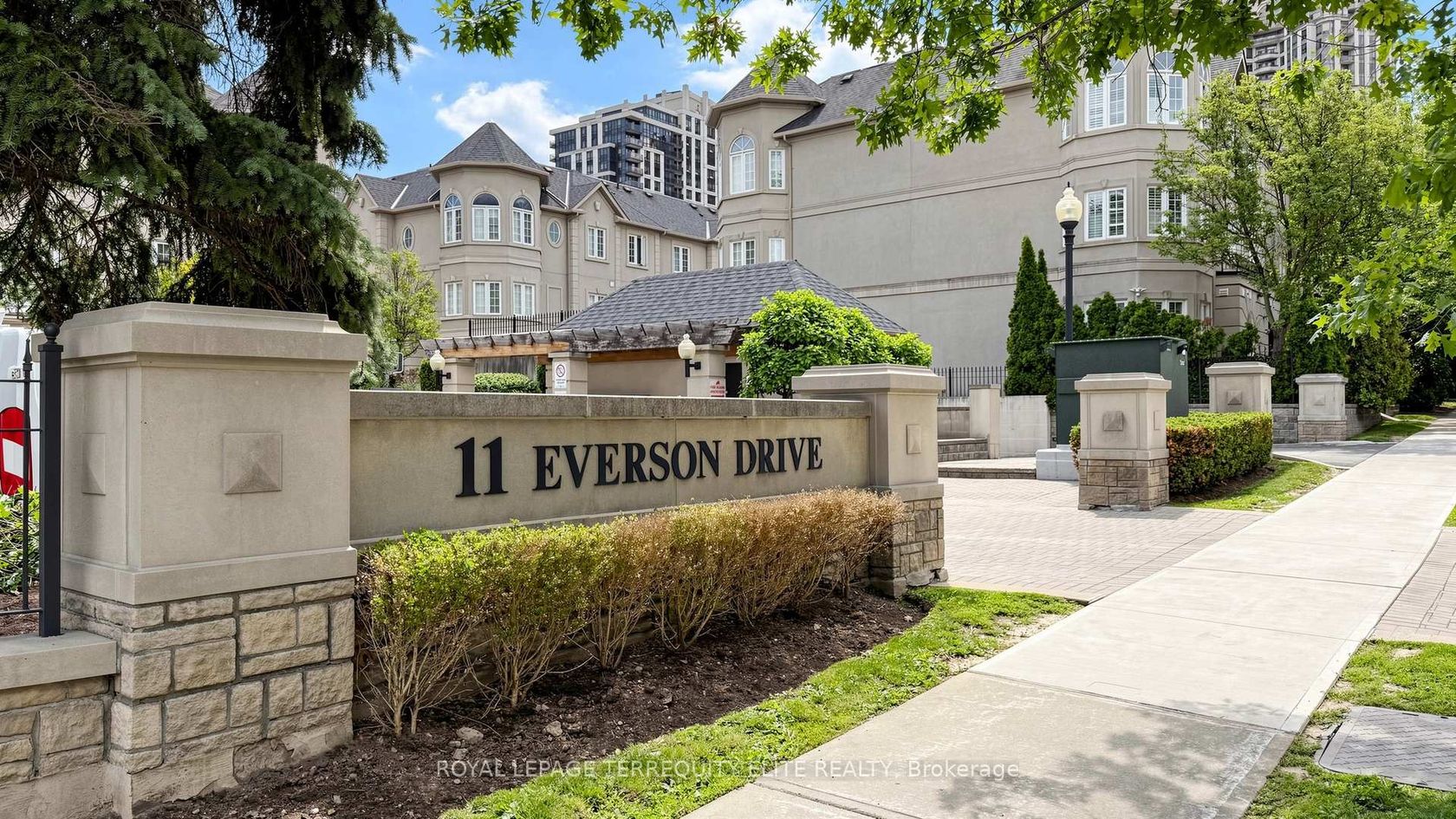 412 - 11 Everson Drive, Willowdale East, Toronto 
