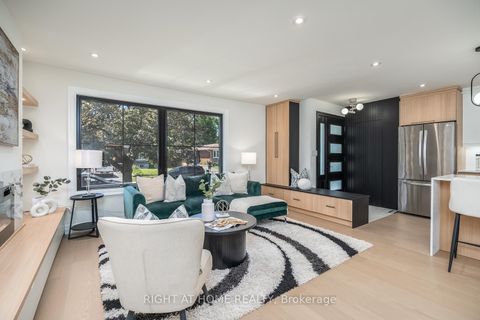 Photo 7 at 46 Medina Crescent, Bendale, Toronto
