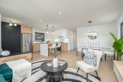 Photo 10 at 46 Medina Crescent, Bendale, Toronto