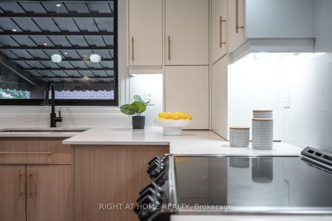 Photo 17 at 46 Medina Crescent, Bendale, Toronto