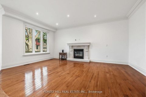 Photo 12 at 131 Estelle Avenue, Willowdale East, Toronto