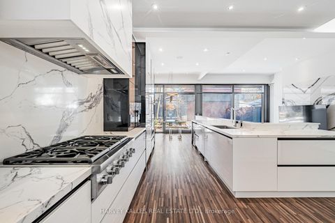 Photo 7 at 5 Braemar Avenue, Forest Hill South, Toronto