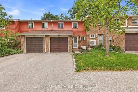 Photo 1 at 44 - 80 Dundalk Drive, Dorset Park, Toronto