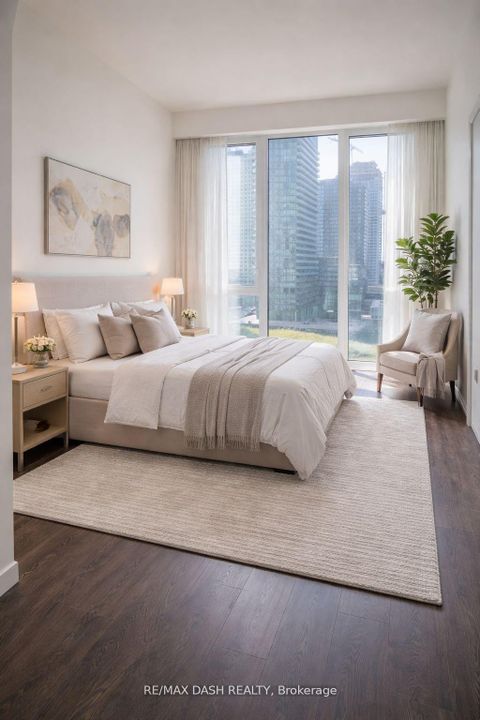 Photo 0 at 806W - 27 Bathurst Street, Waterfront Communities C1, Toronto