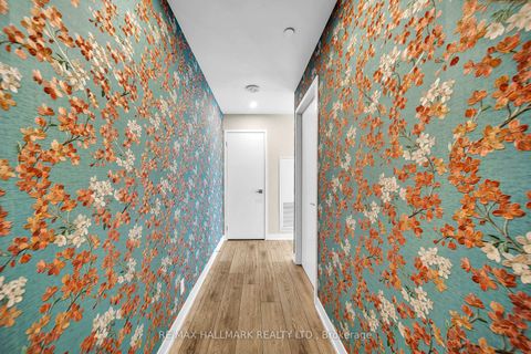 Photo 7 at 702 - 15 Holmes Avenue, Willowdale East, Toronto