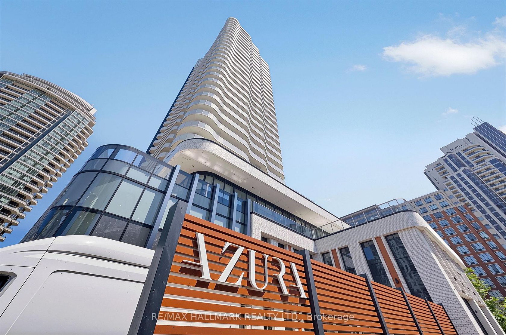 702 - 15 Holmes Avenue, Willowdale East, Toronto 