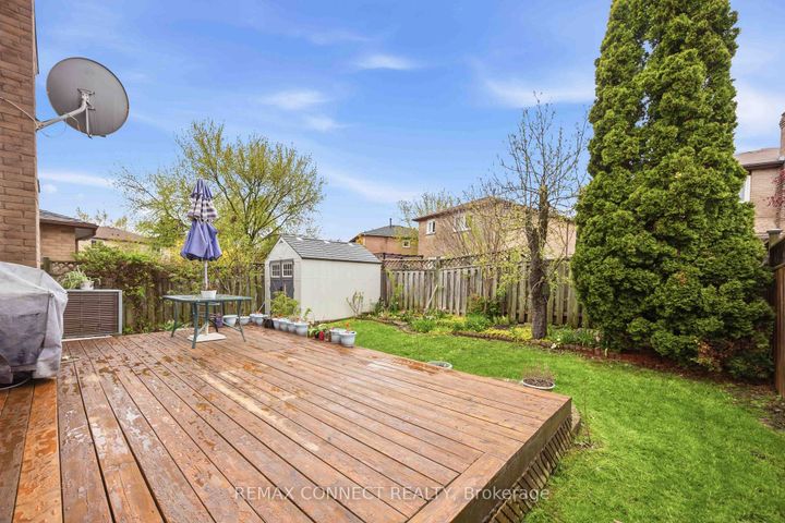 Photo 29 at 1706 Woodside Lane, Amberlea, Pickering