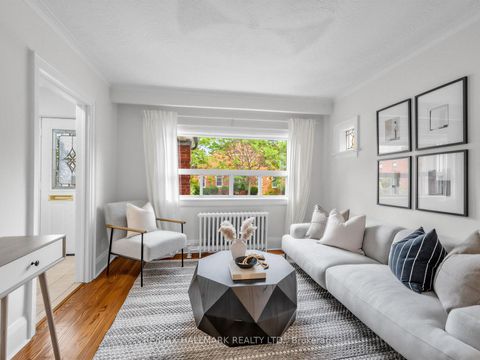 Photo 5 at 958 Greenwood Avenue, East York, Toronto