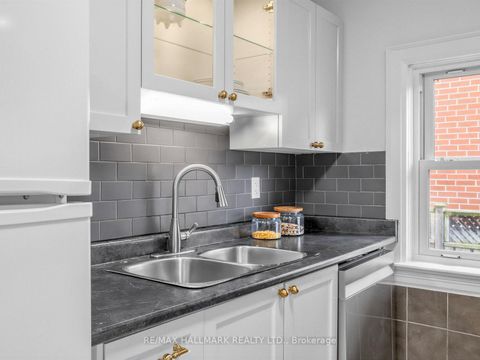 Photo 13 at 958 Greenwood Avenue, East York, Toronto