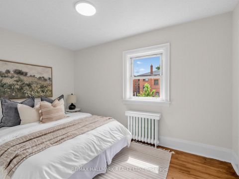 Photo 24 at 958 Greenwood Avenue, East York, Toronto