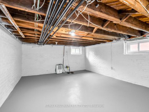 Photo 27 at 958 Greenwood Avenue, East York, Toronto