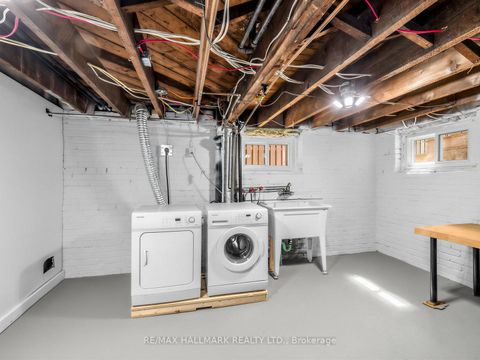 Photo 29 at 958 Greenwood Avenue, East York, Toronto