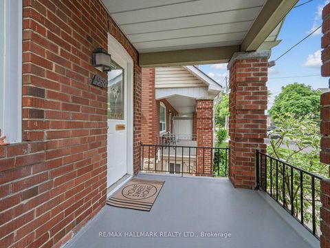 Photo 31 at 958 Greenwood Avenue, East York, Toronto