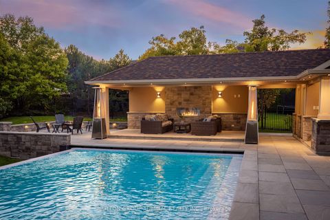 Photo 11 at 22 James Bowman Court, Nobleton, King