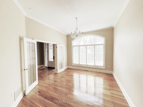 Photo 8 at 369 Coventry Hill Trail, Summerhill Estates, Newmarket