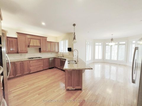 Photo 9 at 369 Coventry Hill Trail, Summerhill Estates, Newmarket
