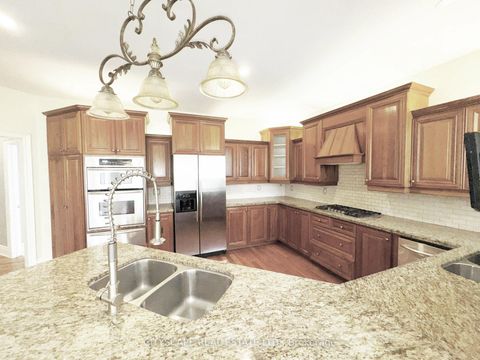Photo 11 at 369 Coventry Hill Trail, Summerhill Estates, Newmarket