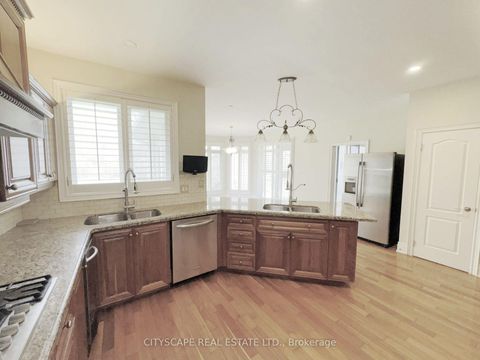 Photo 12 at 369 Coventry Hill Trail, Summerhill Estates, Newmarket