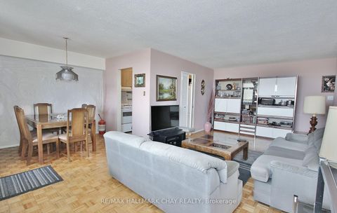 Photo 3 at 1707 - 1455 LAWRENCE Avenue W, Amesbury, Toronto