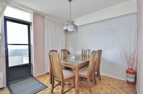 Photo 4 at 1707 - 1455 LAWRENCE Avenue W, Amesbury, Toronto