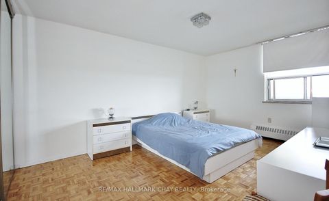 Photo 11 at 1707 - 1455 LAWRENCE Avenue W, Amesbury, Toronto