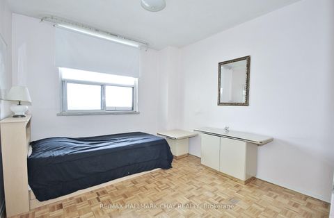 Photo 13 at 1707 - 1455 LAWRENCE Avenue W, Amesbury, Toronto
