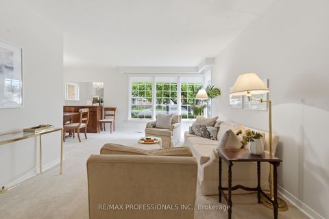 Photo 3 at 48 Wareside Road, Etobicoke West Mall, Toronto