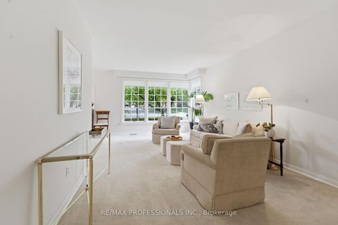 Photo 4 at 48 Wareside Road, Etobicoke West Mall, Toronto