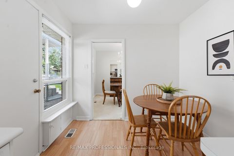 Photo 15 at 48 Wareside Road, Etobicoke West Mall, Toronto