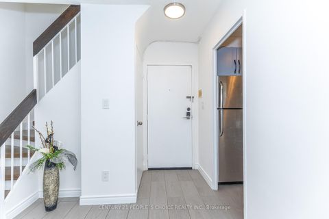 Photo 4 at 106 - 10 Eddystone Avenue N, Jane Heights, Toronto