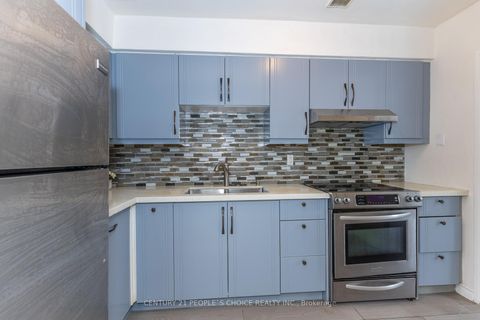 Photo 8 at 106 - 10 Eddystone Avenue N, Jane Heights, Toronto