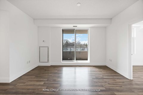 Photo 7 at 315 - 222 Finch Avenue W, Newtonbrook West, Toronto