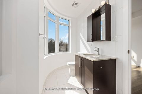 Photo 15 at 315 - 222 Finch Avenue W, Newtonbrook West, Toronto