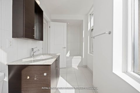 Photo 20 at 315 - 222 Finch Avenue W, Newtonbrook West, Toronto