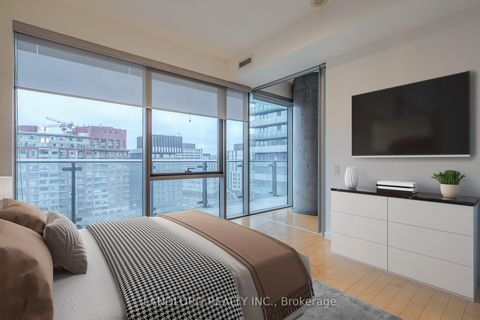 Photo 12 at 903 - 70 Distillery Lane, Waterfront Communities C8, Toronto