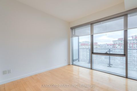 Photo 13 at 903 - 70 Distillery Lane, Waterfront Communities C8, Toronto
