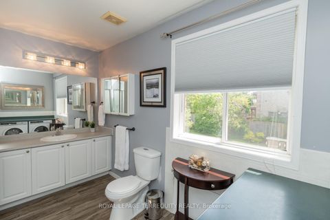 Photo 14 at 14 Hewitt Place, Georgian Drive, Barrie