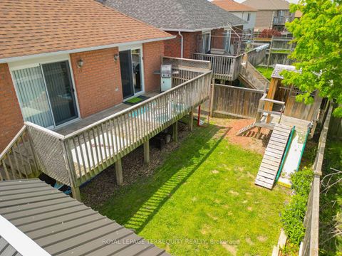 Photo 33 at 14 Hewitt Place, Georgian Drive, Barrie