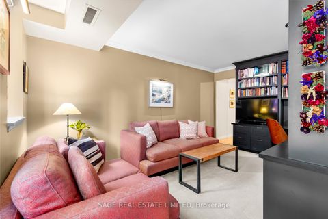Photo 12 at 101 - 225 Davenport Road, Annex, Toronto