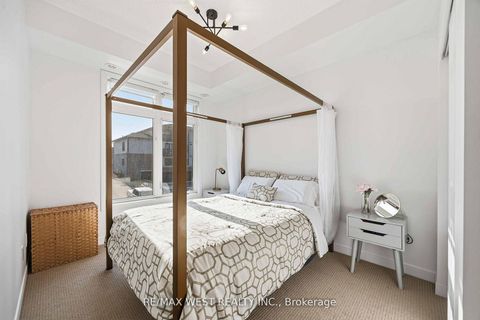 Photo 24 at 1 - 6 Bicknell Avenue, Eglinton West, Toronto