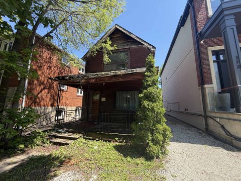 Photo 2 at 175 Ronan Avenue, Lawrence Park North, Toronto