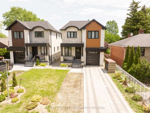 Photo 1 at 75A Kitchener Road, West Hill, Toronto