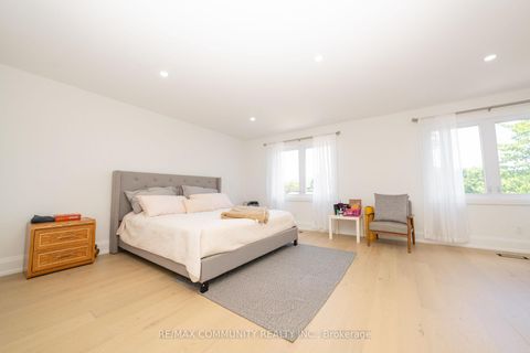 Photo 33 at 75A Kitchener Road, West Hill, Toronto